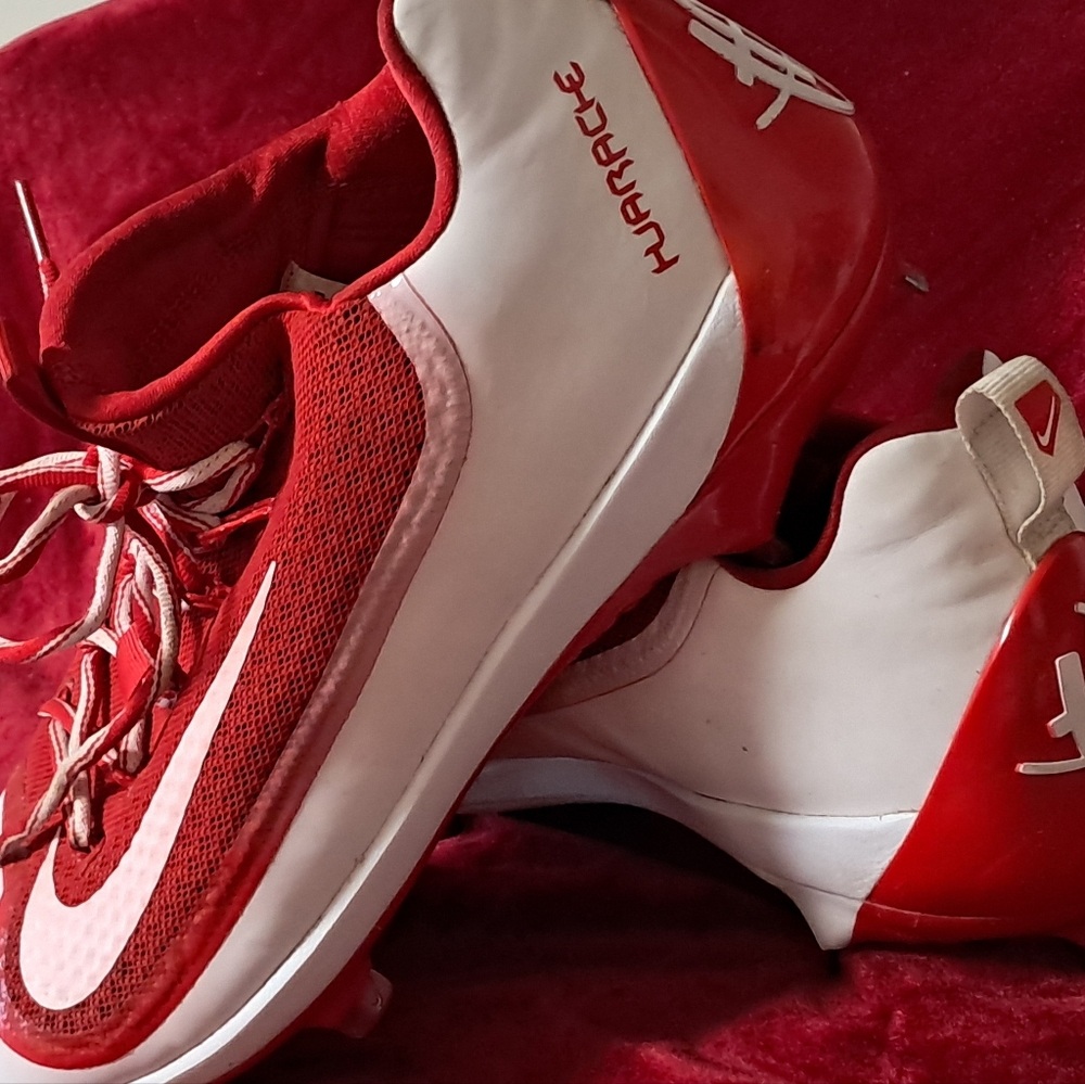 Baseball cleats - Picture 10 of 11